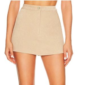 H:ours Sybille Skort in Khaki